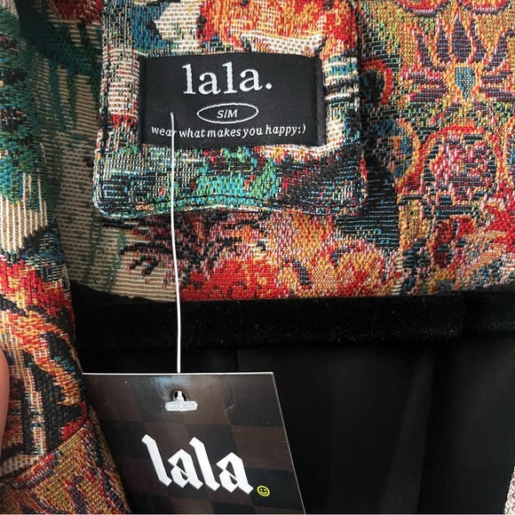 Dressed in Lala Scorpio Coat WILD JACQUARD - Picture 3 of 6